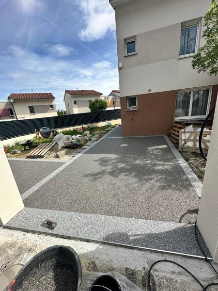Espace Carrossable en Moquette de Pierre sur Toulouse